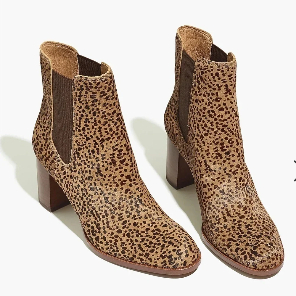 Madewell Laura Chelsea Boot in Spotted Calf Hair - Picture 4 of 10